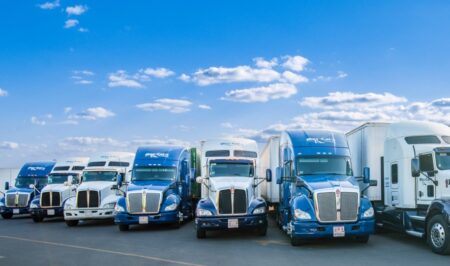 Comprender las diferencias: Empresas de carga, logística y transporte por carretera